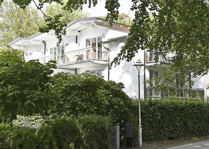 Strandwohnungen - Wg01 Mit Zwei Terrassen * Sellin (Rugen)